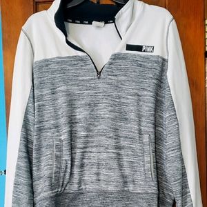 Women 1/4 zip pull over